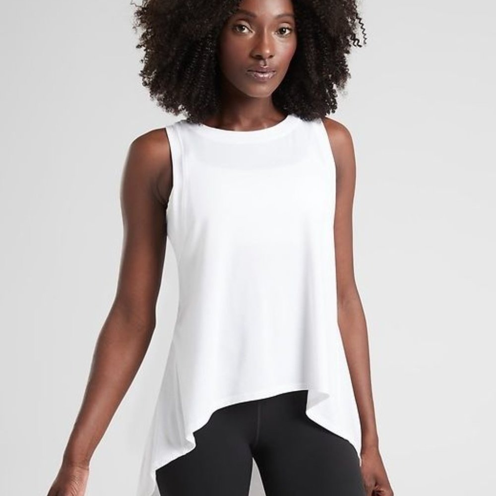 Athleta Essence Relaxed High Low Tank Top In White Size XS EUC